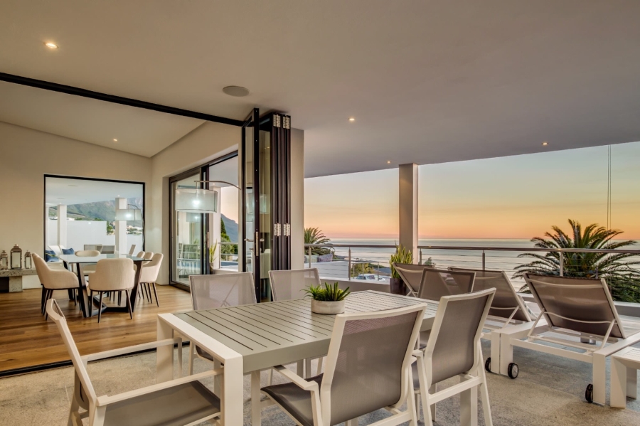 To Let 5 Bedroom Property for Rent in Camps Bay Western Cape